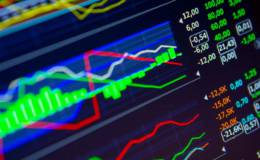 不能在看盘的时候考虑问题过于简单