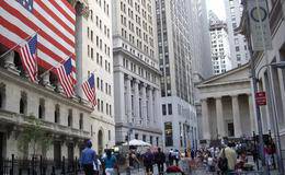 罗杰斯在D&D公司工作有哪些经历？