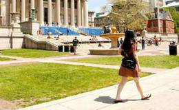 罗杰斯当老师是什么样子的？