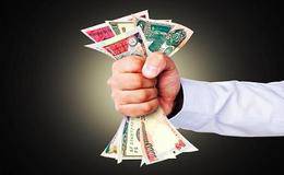 为什么说持有现金也是一种投资策略？  持有现金的投资策略有什么好处？