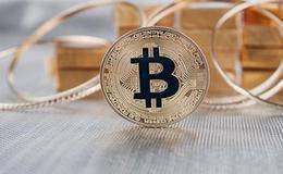 华尔街巨大的原因是什么？