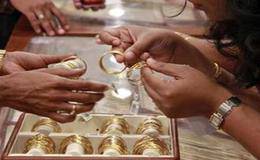 黄金市场的交易商和经纪人有什么区别?交易商和经纪人分别处理的业务有哪些不同？