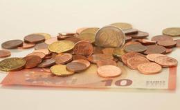 零六年在股市中创造哪些业绩？大牛市发端在哪一年？