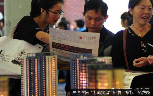 丁大卫最新<a href='/caijunyi/290233.html'>股市</a>评论：疫情<a href='/gainiangu/'>概念股</a>分化，后市关注三大板块