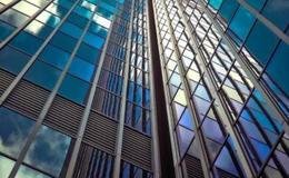 杨德龙股市最新消息：珍惜大跌的时机 坚定地配置优质股票或基金